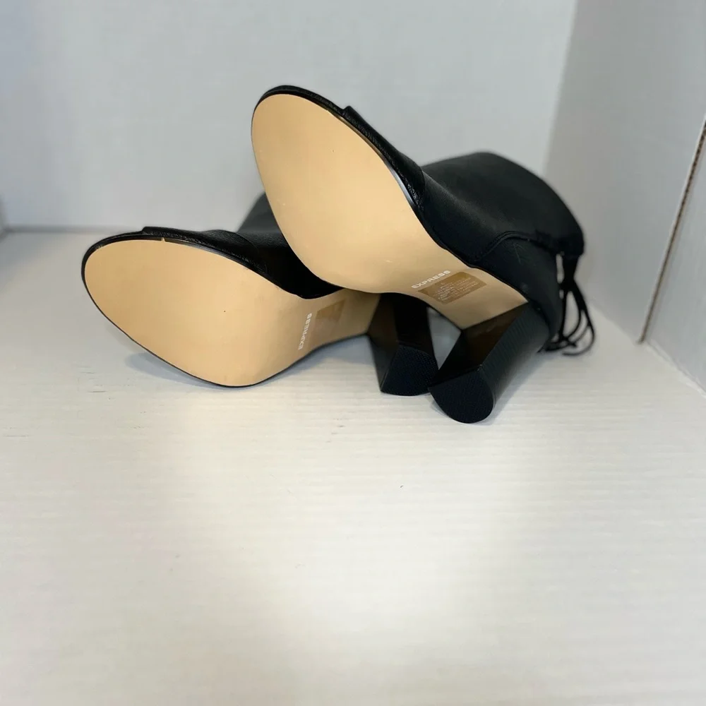 Whipstitch Fringe Open Toe Booties - Picture 4 of 5